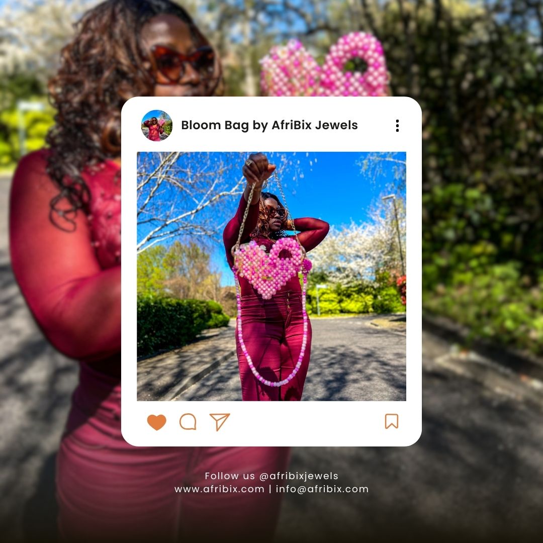 Bloom Floral Heart Pink Clutch Love Hand Bag