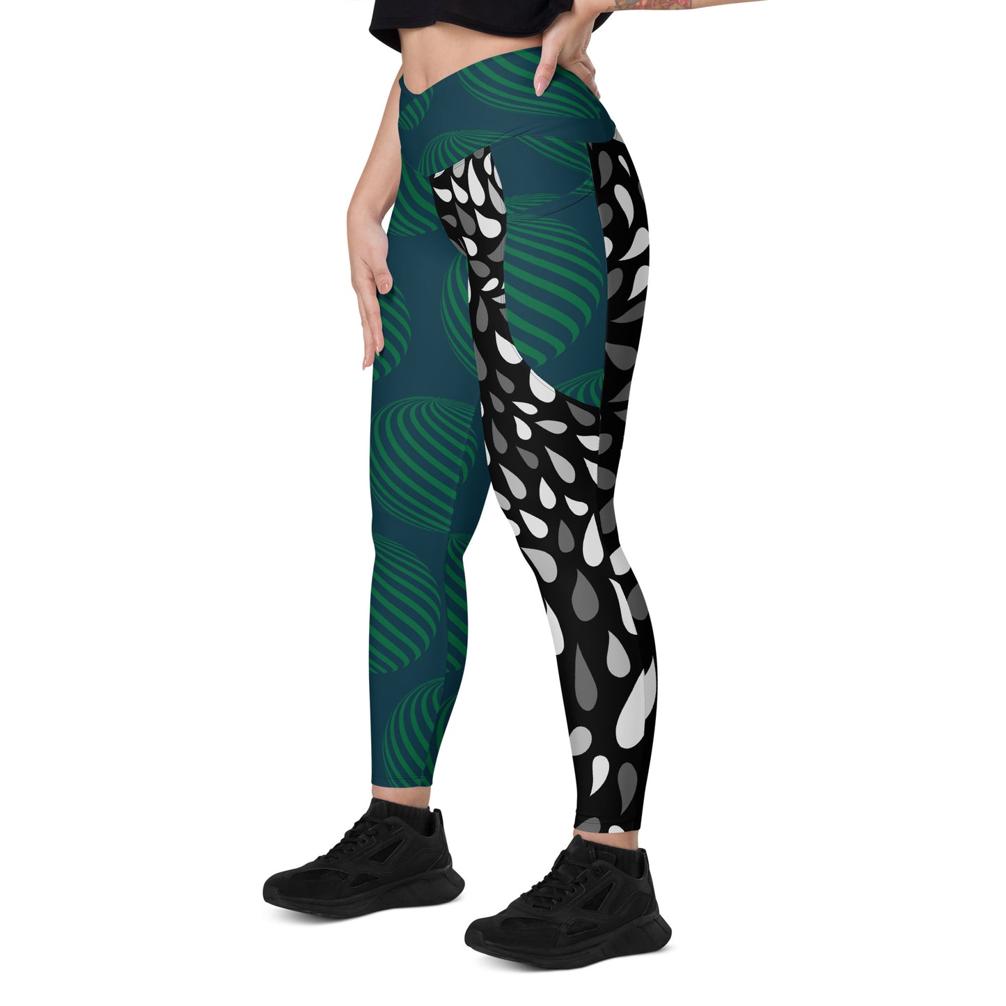 Collage High-waist Crossover leggings with pockets