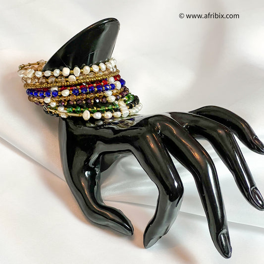 Alluré Freshwater Pearl Spiral Stack Bracelet