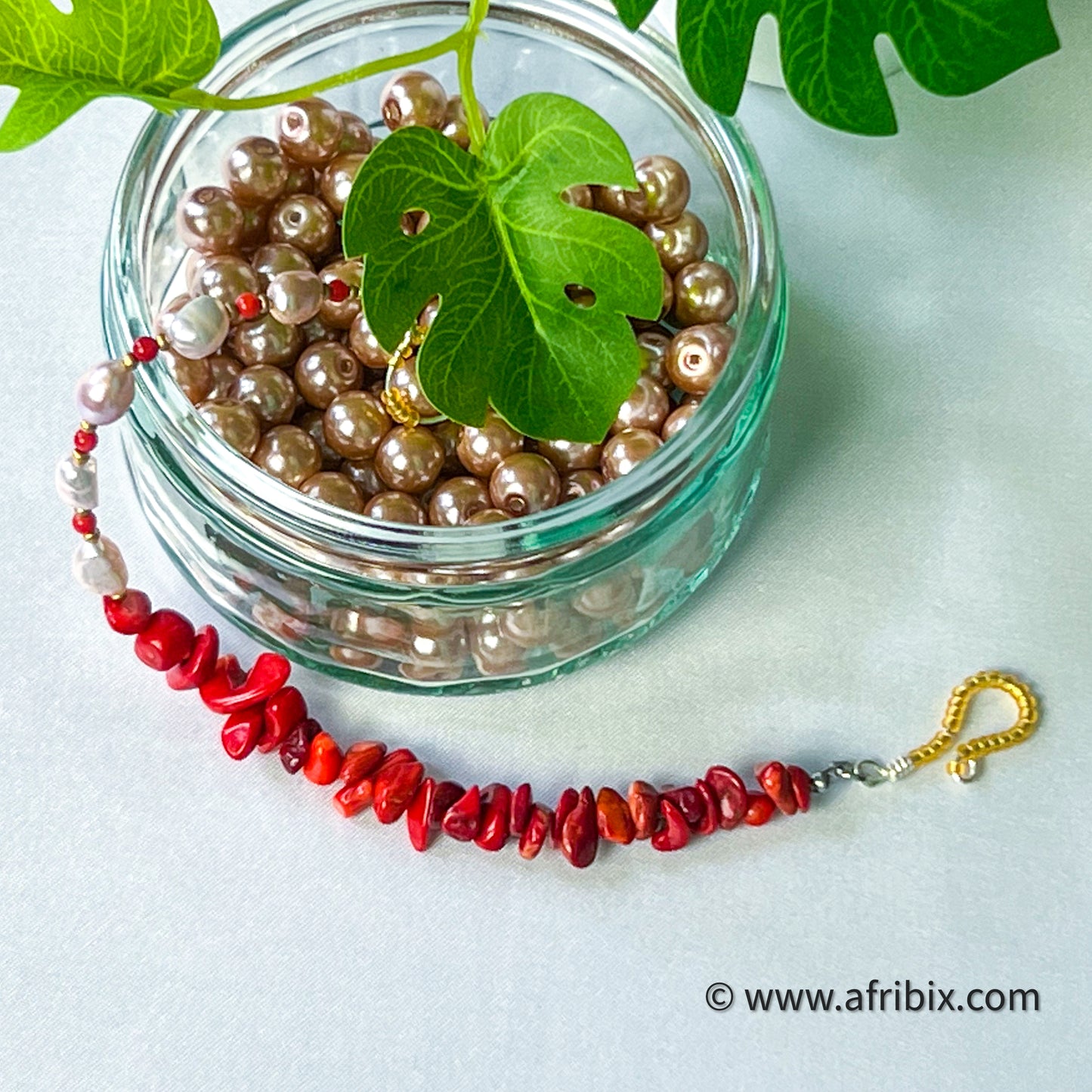 Emotan Freshwater Pearl and Genuine Coral Bracelet