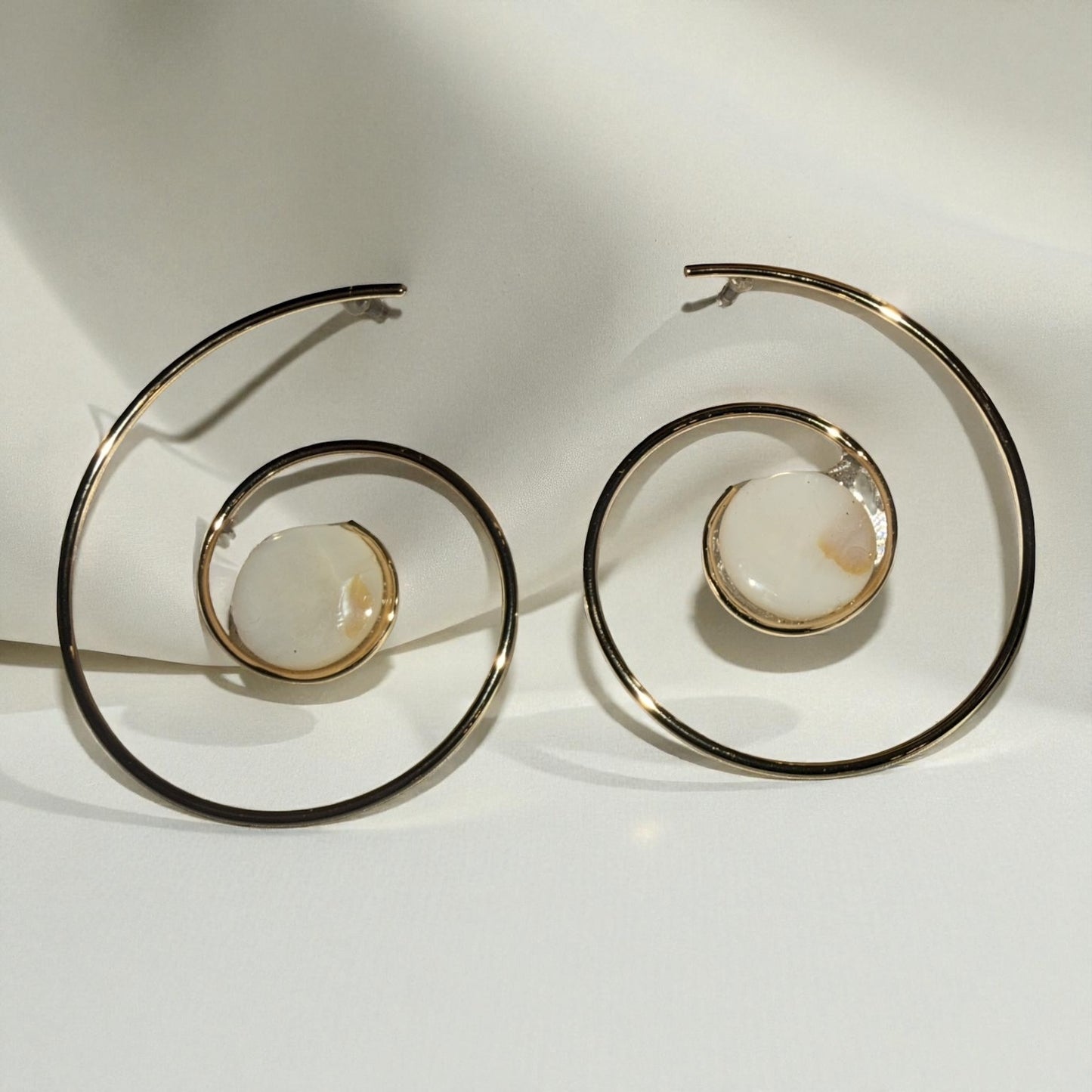 Gold Spiral Mother of Pearl Earrings – Hypoallergenic Stainless Steel